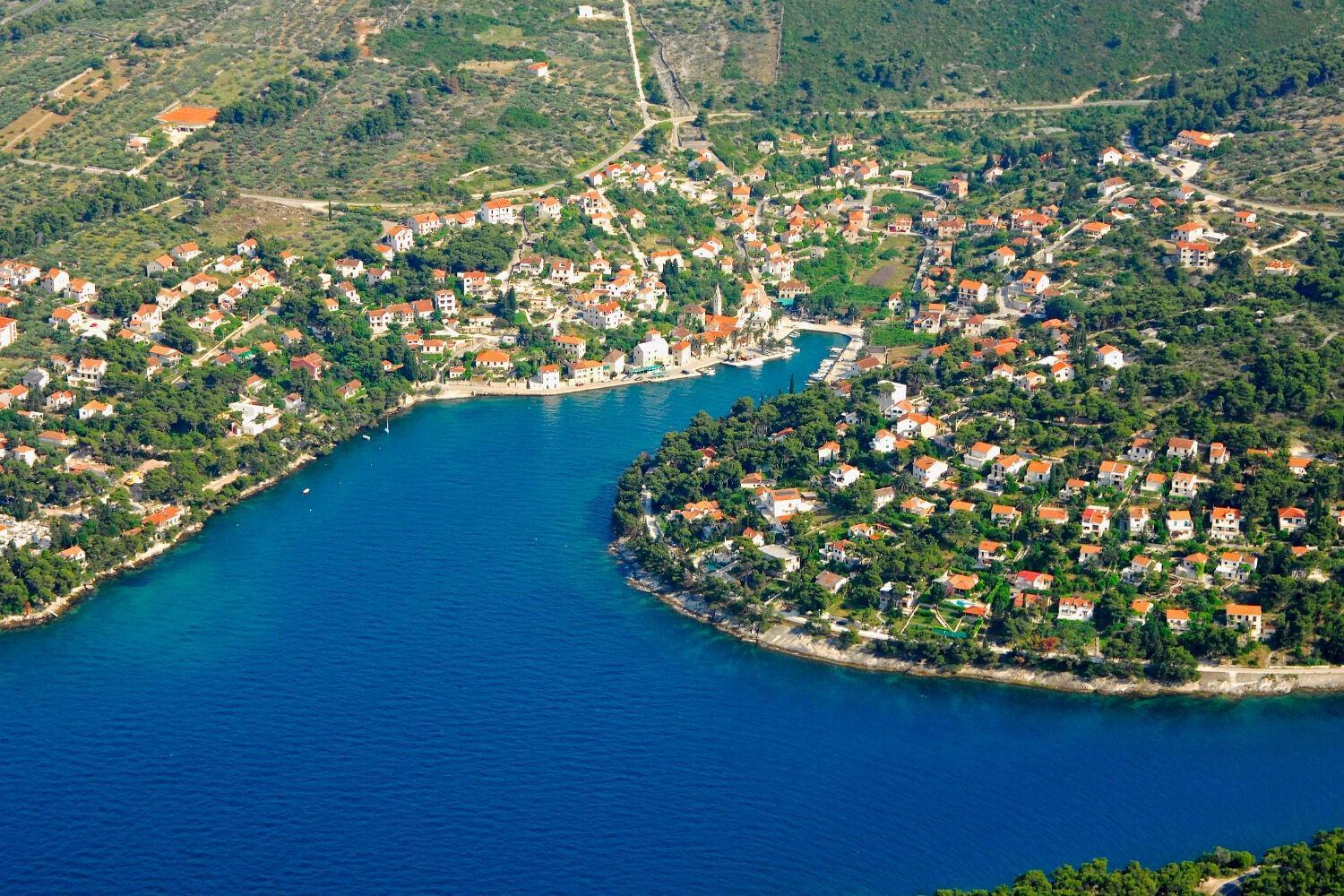 Apartments Demar Splitska Εξωτερικό φωτογραφία
