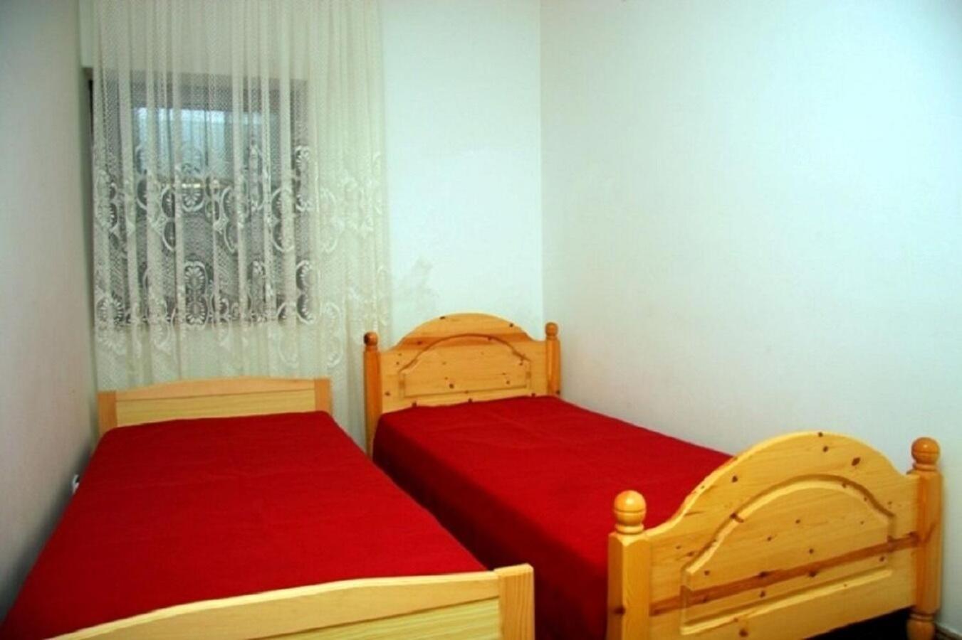 Apartments Demar Splitska Εξωτερικό φωτογραφία